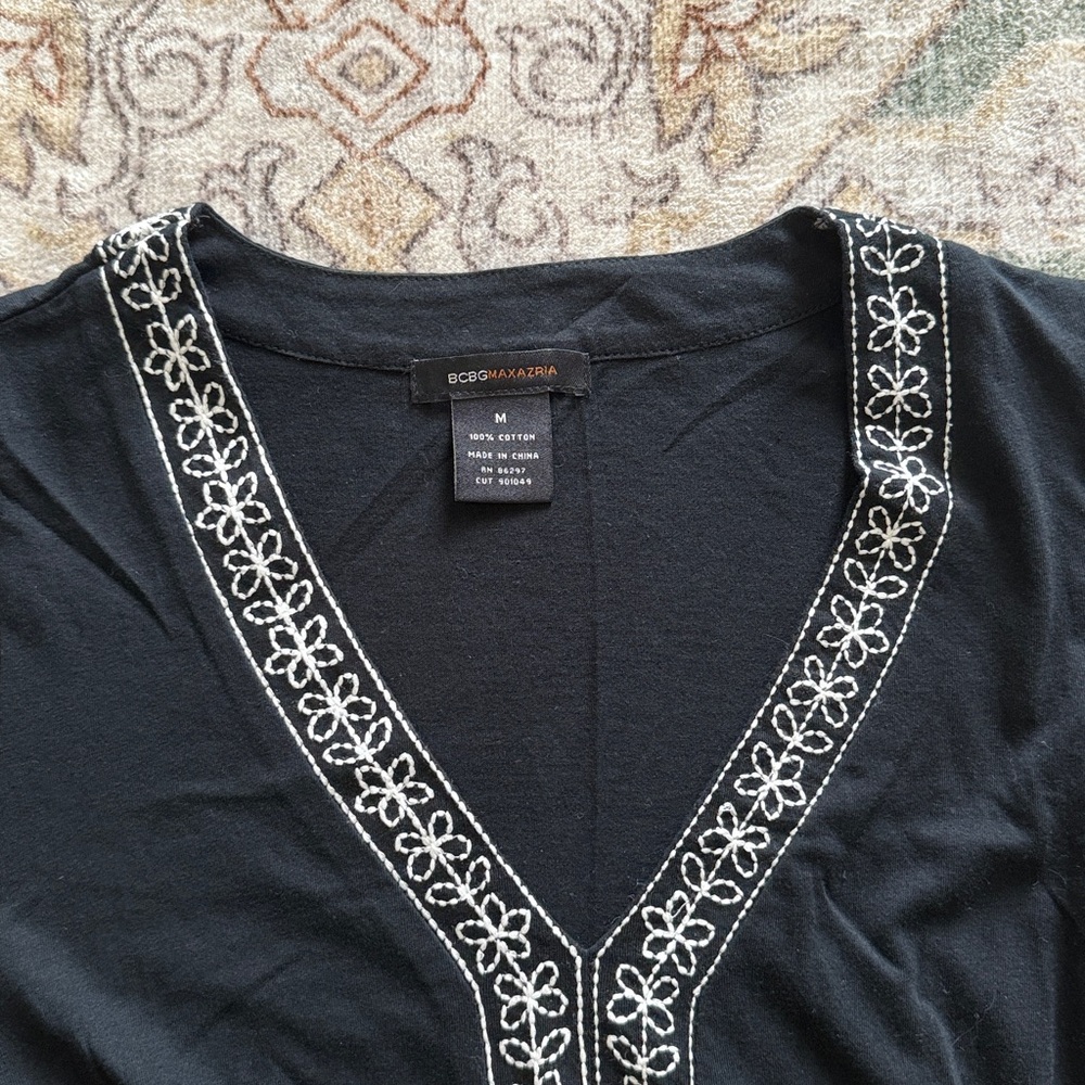 Embroidered Tunic - Picture 2 of 3